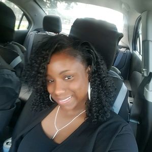 Meet your Posher, Sherika